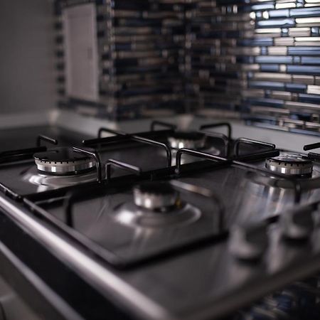 Apartament Denissia Oradea Bagian luar foto