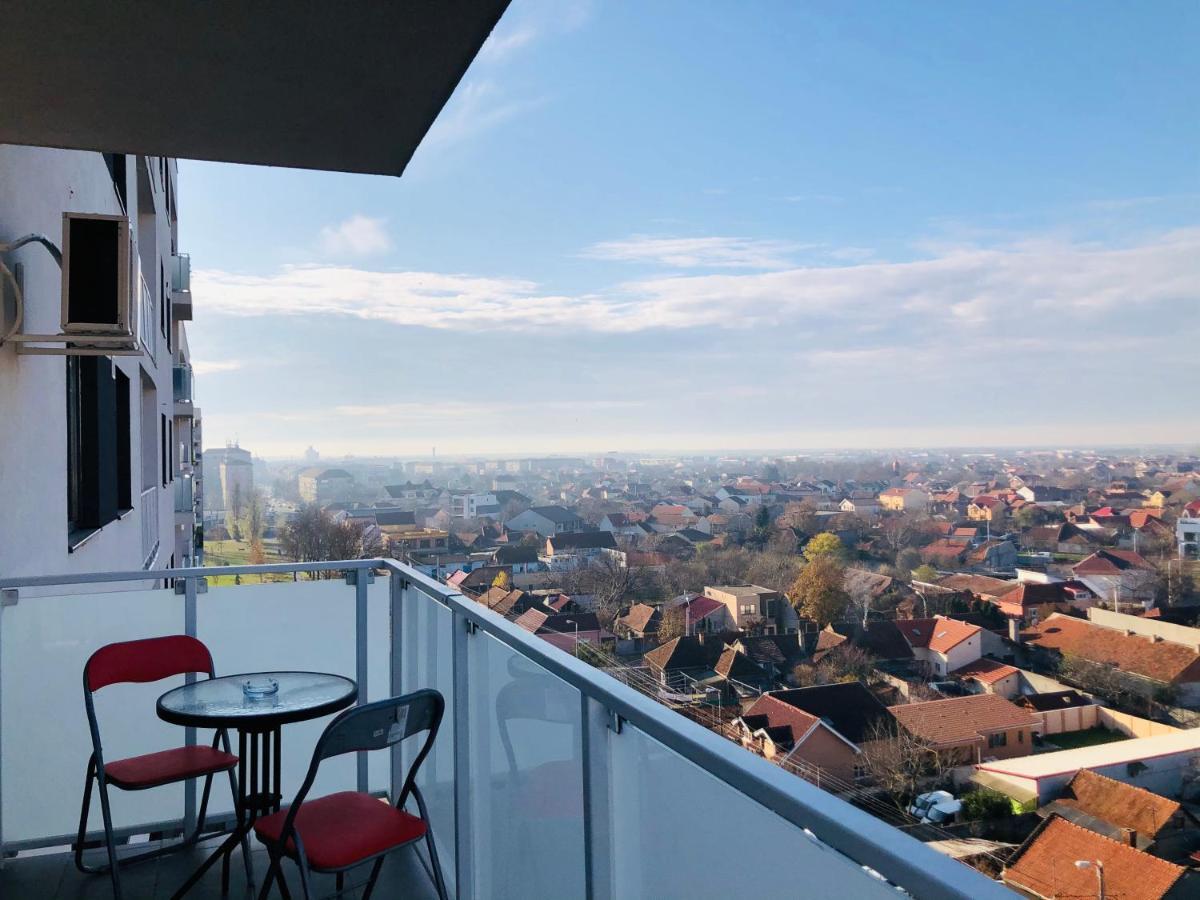 Apartament Denissia Oradea Bagian luar foto